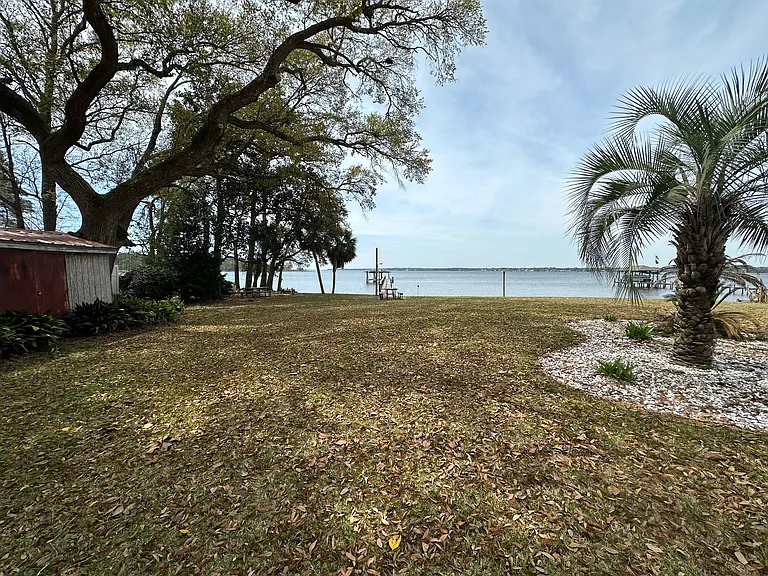 1131 Perdido Manor Dr — Photo 30