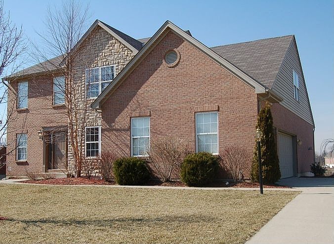 1st image of 3805 Windyhollow Way