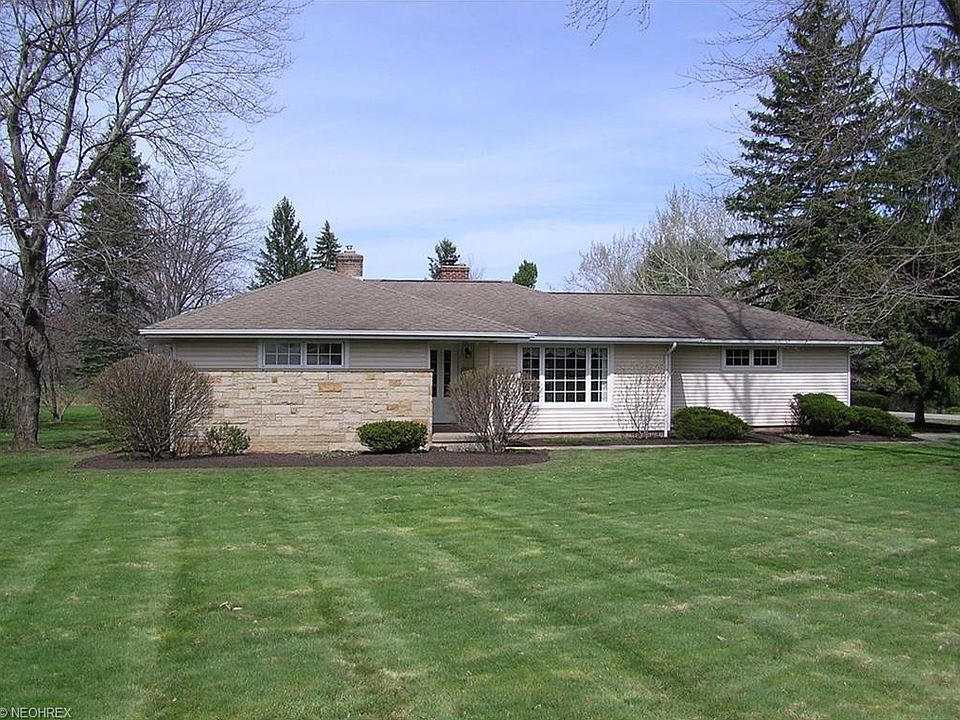 1st image of 99 Leaview Ln