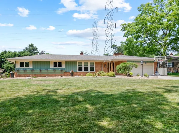 1407 North 119th STREET, Wauwatosa, WI 53226