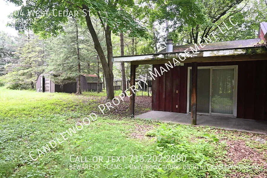 2 Bedroom 1 Bath Single Family Home Available NOW! — Photo 2