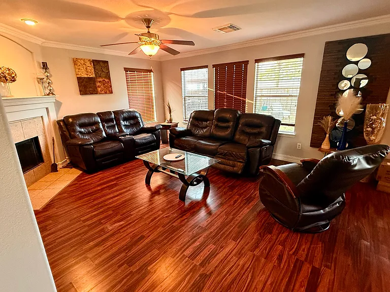 1247 Lavender Shade Ct — Photo 8