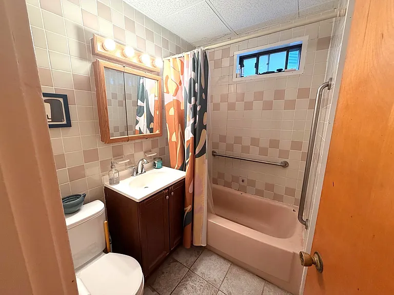 6 Columbus Ave — Photo 16