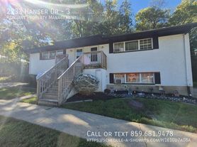 2233 Hanser Dr