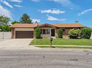 2152 W Carriage Ave, Riverton, UT 84065