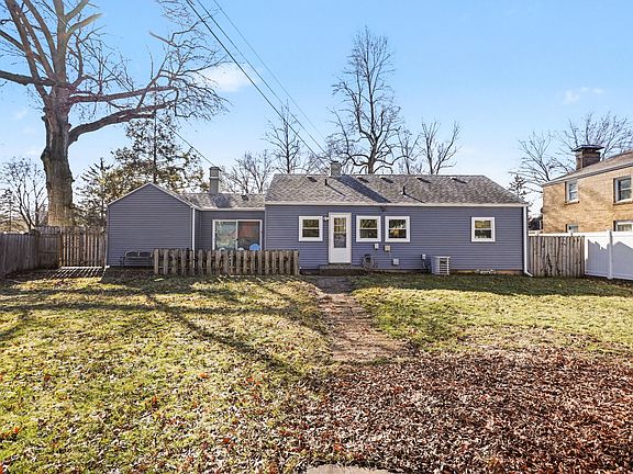 2nd image of 206 Avalon Ct