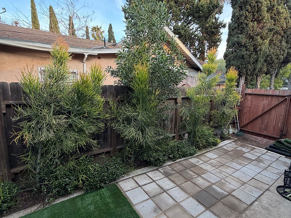 1st image of 5753 Camerford Ave
