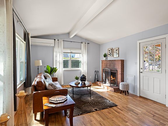 4th image of 100 Christian Ave