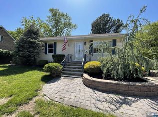 77 Brooklyn Ave, Spotswood, NJ 08884