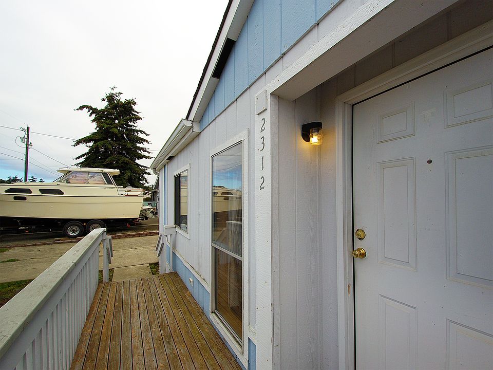 1st image of 2312 E 3rd Ave