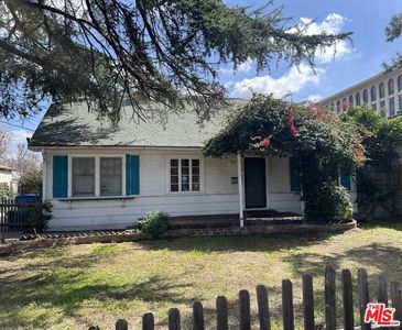 4828 Fulton Ave, Sherman Oaks, CA, 91423