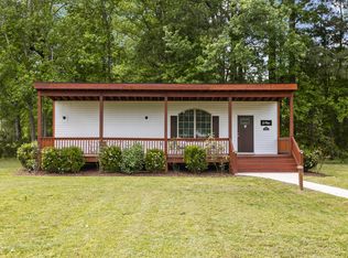 2116 Las Flores Ln, Grimesland, NC 27837