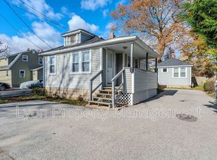 85 Ottawa Ave, Warwick, RI 02889