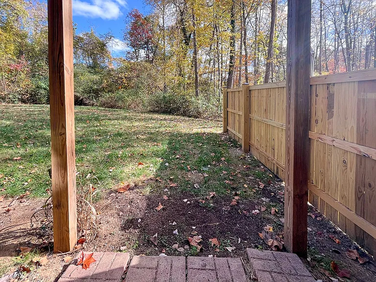 1525 Birnam Dr — Photo 20