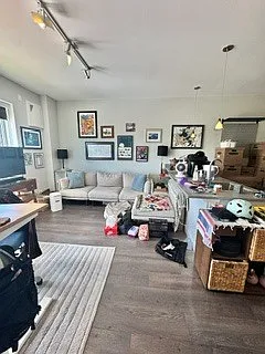 2407 W Eastwood Ave #506 — Photo 5