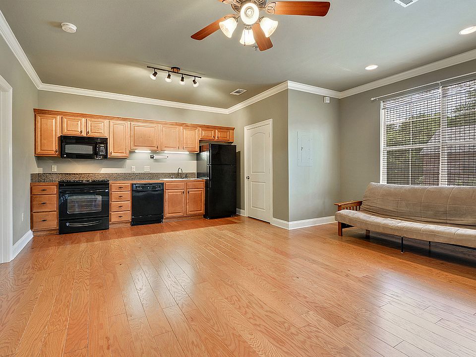 Living/Dining
