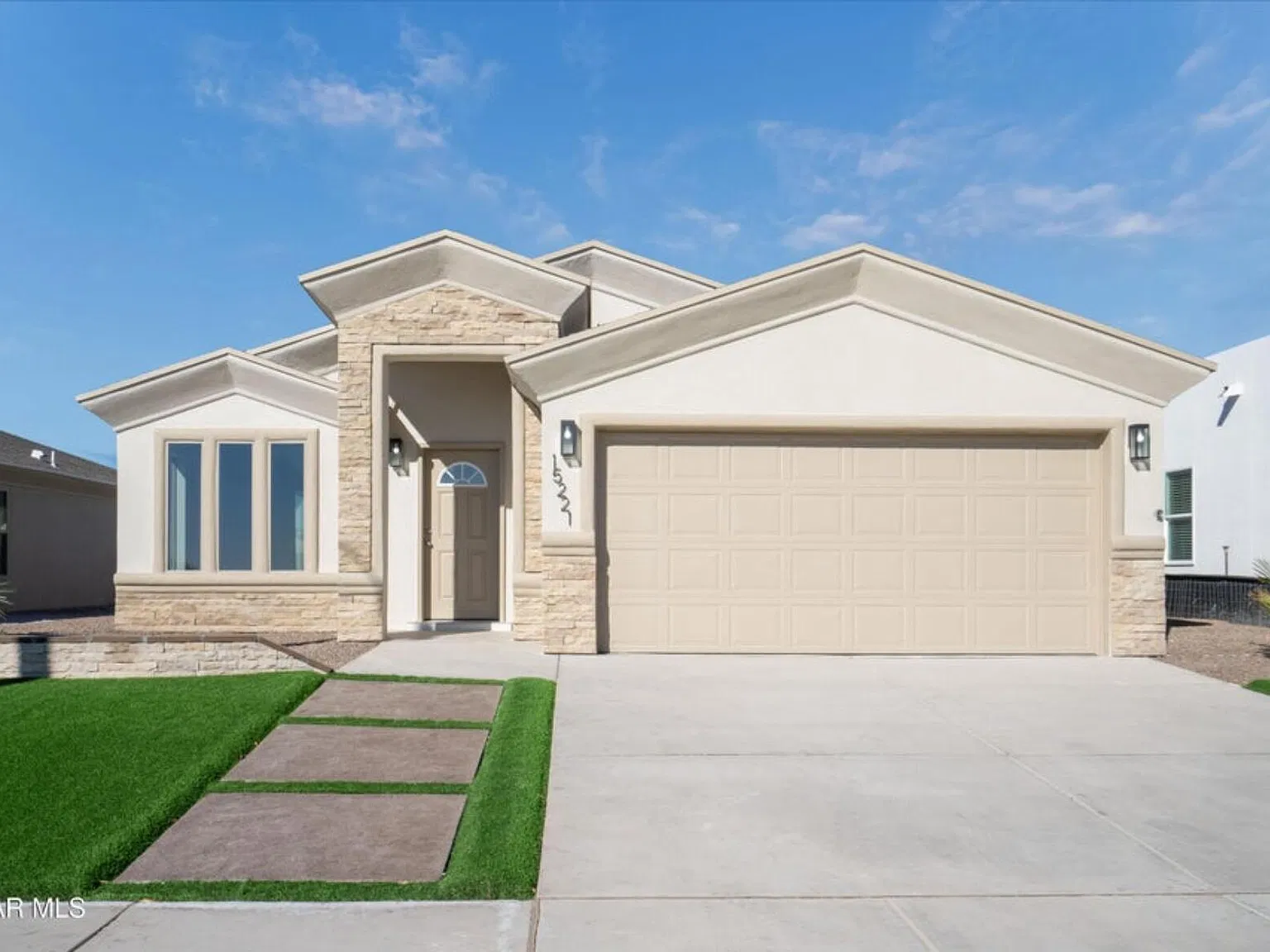 4 bed, 2.0 bath, 1535 sqft, $2,000 — Photo 3