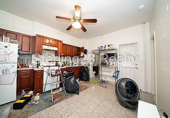 2nd image of 24-09 31st St #1