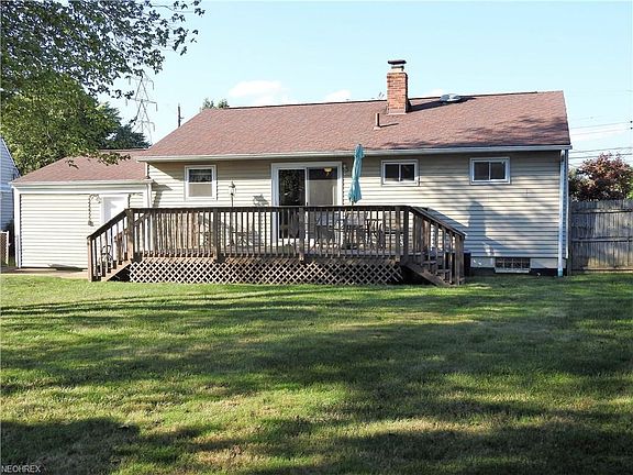 4th image of 15491 Susan Dr