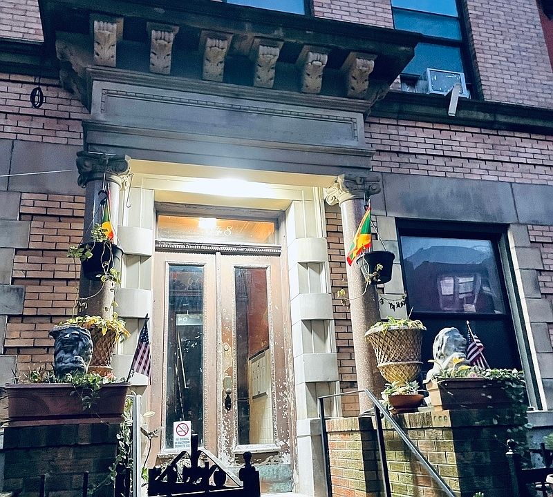 1st image of 648 Prospect Pl APT 3L