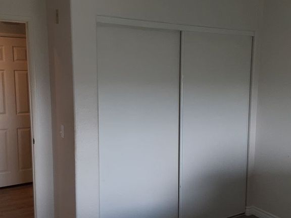 3rd image of 2005 Burton St APT 33