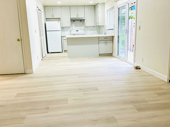 5th image of 2131 Cerro Terbi Ct