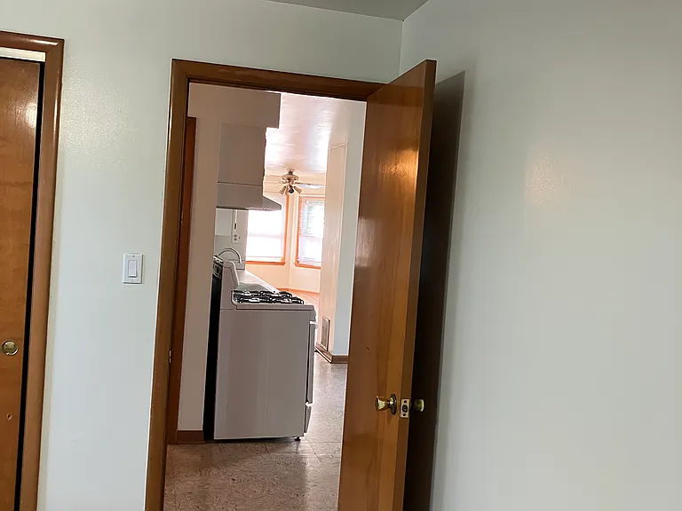 2347 S Oakley Ave #2 — Photo 6