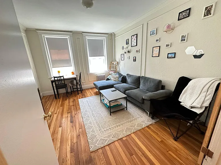 8 Vinal St #33 — Photo 2