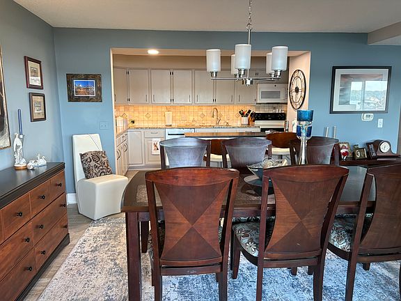 5th image of 216 Bay Village Dr #216