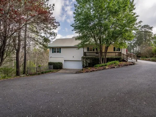 252 Brookhaven Dr, Blairsville, GA 30512