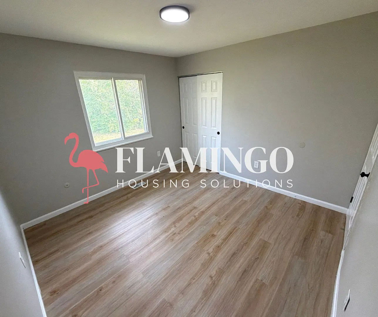 450 Bernard Court — Photo 3