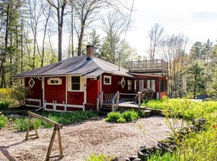 4 Cliff Rd, Northfield, MA 01360