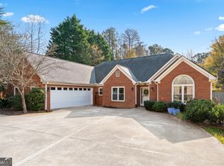 575 Herring Rd, Grayson, GA 30017