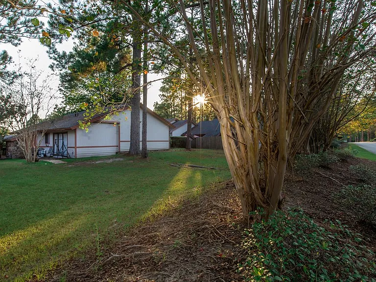 408 Club Villa — Photo 6