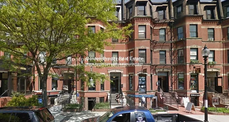 1 bed, 465 sqft, $3,050 — Photo 2