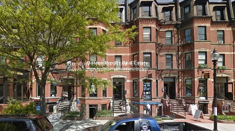 225 Newbury St #5R — Photo 7