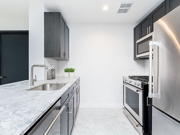 3rd image of 21 W End Ave APT 4511