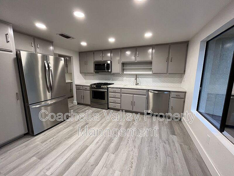 1st image of 41682 Aventine Ct
