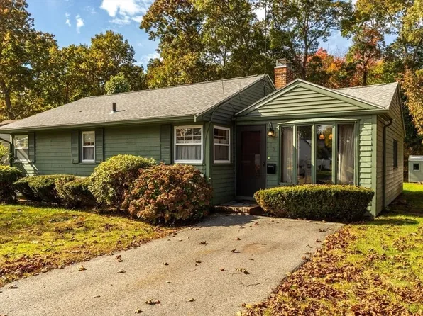 10 Western Ave, North Easton, MA 02356