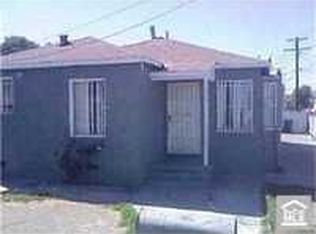 523 N Pearl Ave, Compton, CA 90221