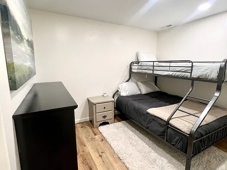 28 N Fairway Dr — Photo 15