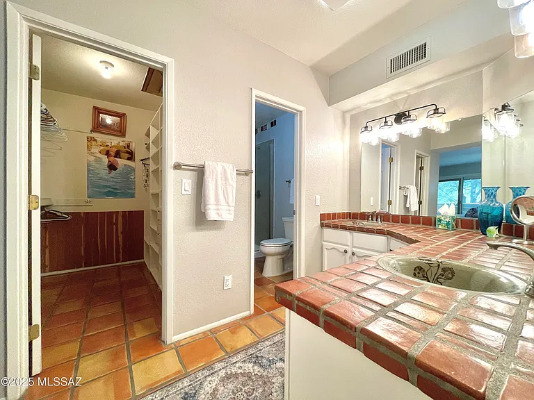 953 W Palma De Pina — Photo 21