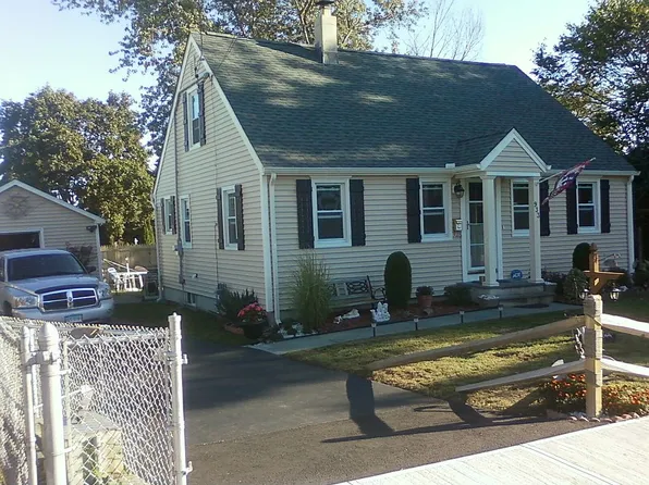 933 East Broadway, Milford, CT 06460