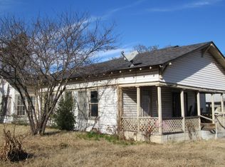 347 5th St, Healdton, OK 73438