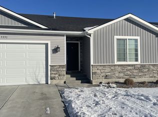 3351 E Kathaway Ln, Ammon, ID 83406