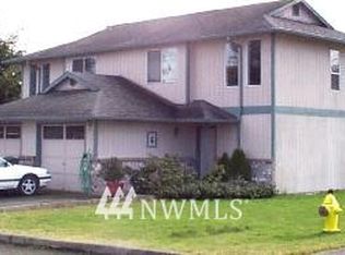 727 Blake St, Enumclaw, WA 98022