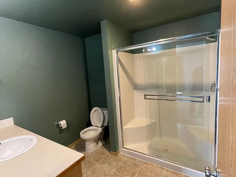 1900 Leanne Ave — Photo 27