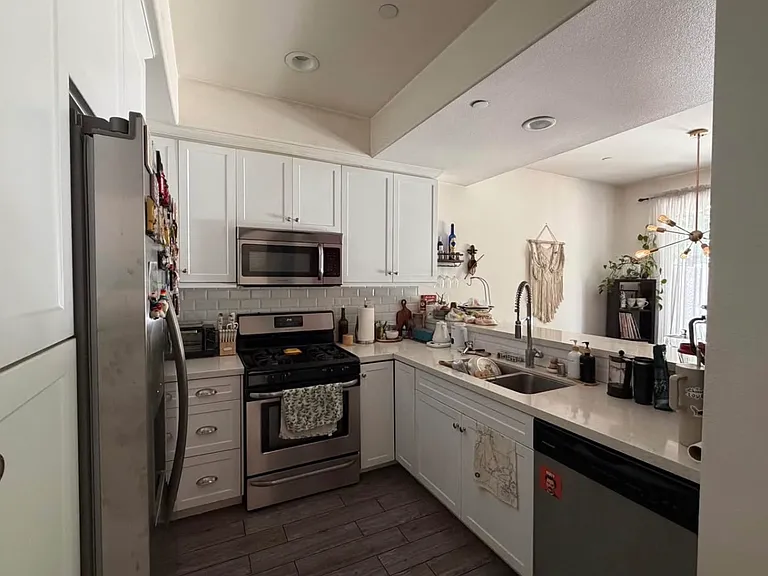 15153 Fred Way — Photo 7