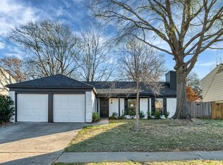 3620 Windsong Ln, Bedford, TX 76021