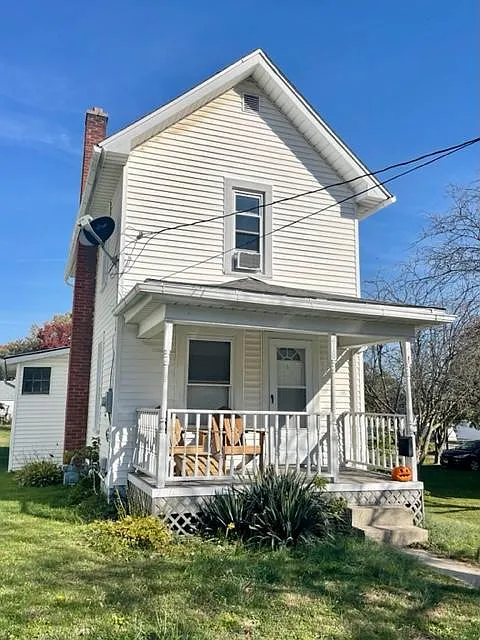 218 Pearl St